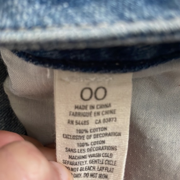 American Eagle Y2K style low rise jean shorts - Picture 4 of 4